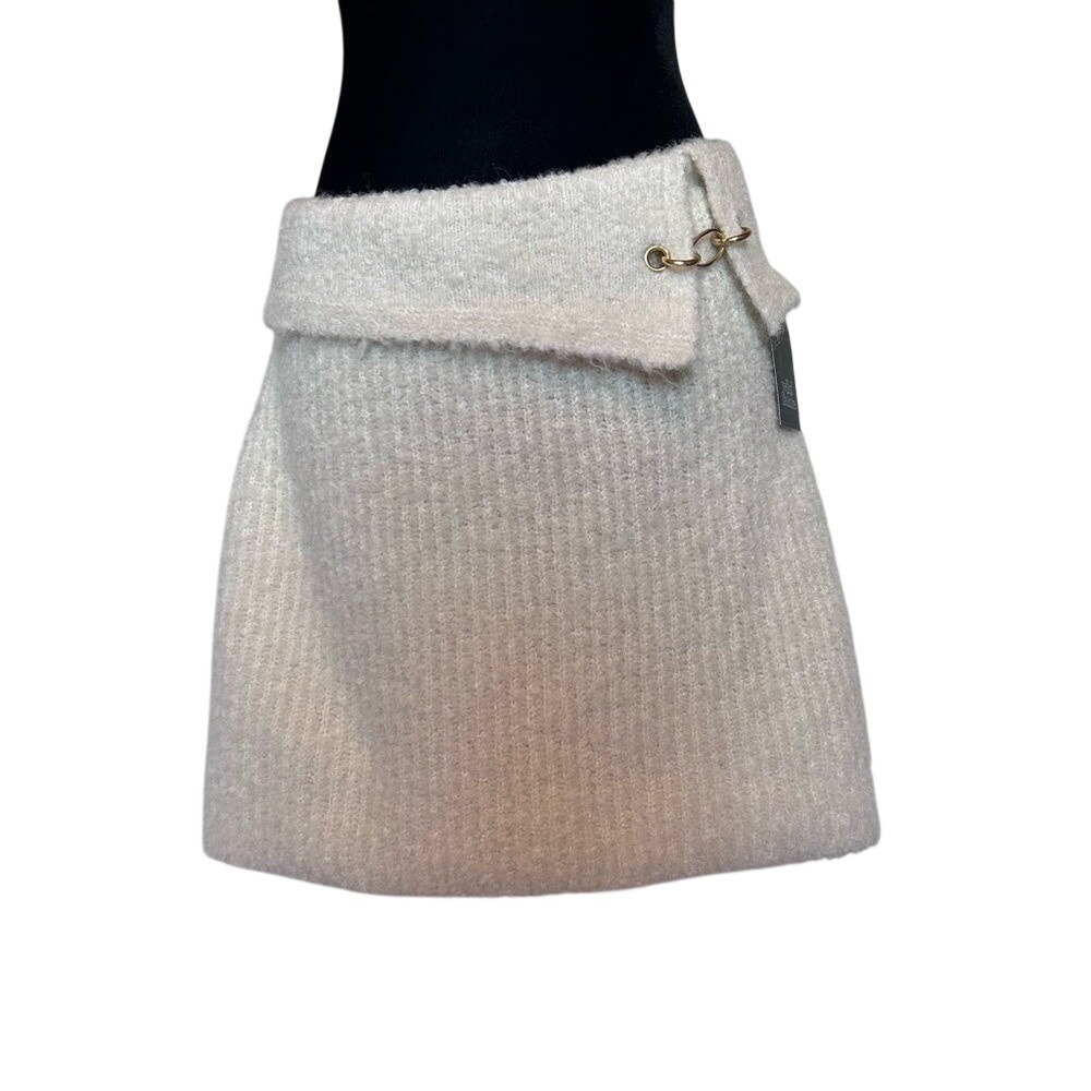 NWT Wild Fable Winter White Sweater Skirt Size Large